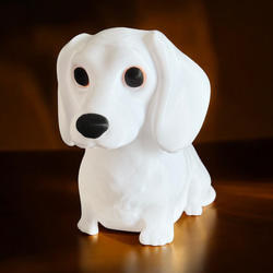 ダックスフンド 光るインテリアオブジェ 明滅式LEDキャンドルライト 電池式　軽量樹脂製 7枚目の画像