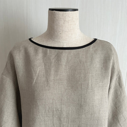【ベラルーシ】ボリューム袖ボートネック7分袖丈プルオーバー_リネン100%_Natural 9枚目の画像