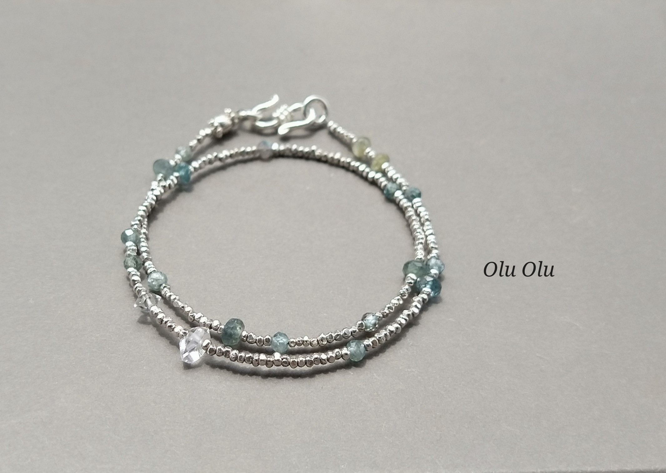 ハーキマーダイヤモンド×モスアクアマリン×カレンシルバーの2連ブレスレット