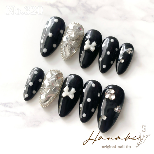 No.320✶【現品】‪‪モノクロ ドット 水玉 黒 白 韓国 かっこいい‬‬