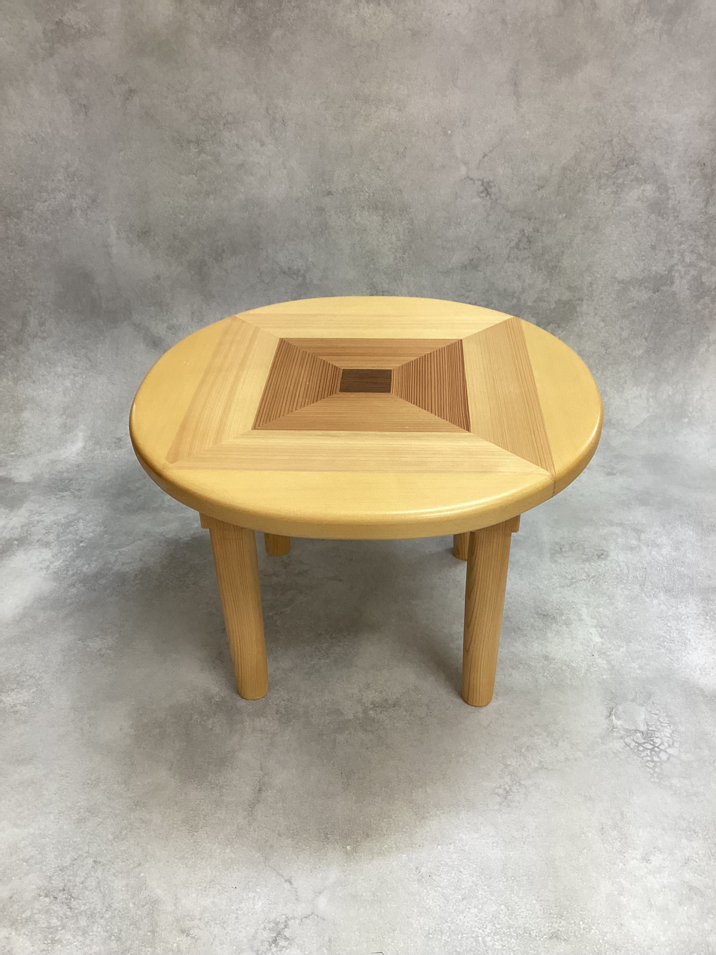 ちゃぶ台　サイドテーブル　円台　スツール