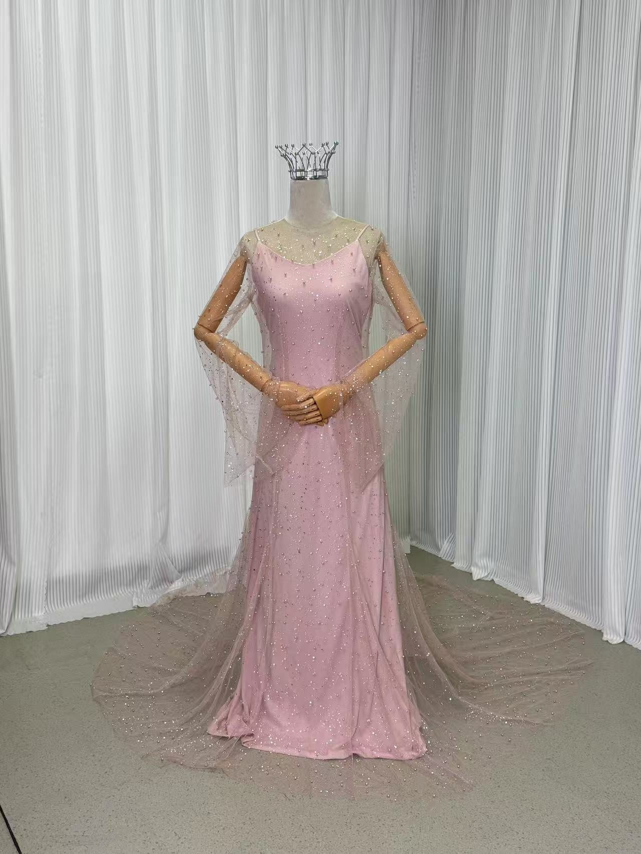 送料無料！ カラードレス ツーピース ピンク  キラキラグリッターチュール    ビーズ フレア袖 キャミソール