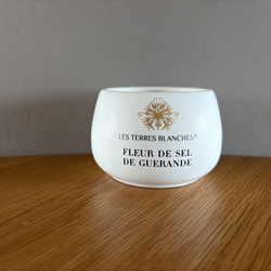 フランスの陶器の塩入れ　ポルトガル製　ヴィンテージ　蚤の市　【1点】 2枚目の画像