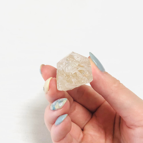 神秘の水晶！レムリアンシードクリスタル 天然石 虹色の星 通販