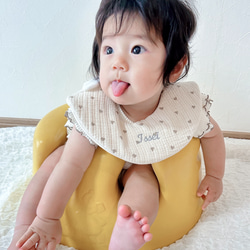 後ろ姿が可愛い♡天使のheart bib 3枚目の画像