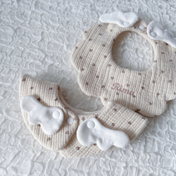 後ろ姿が可愛い♡天使のheart bib 7枚目の画像