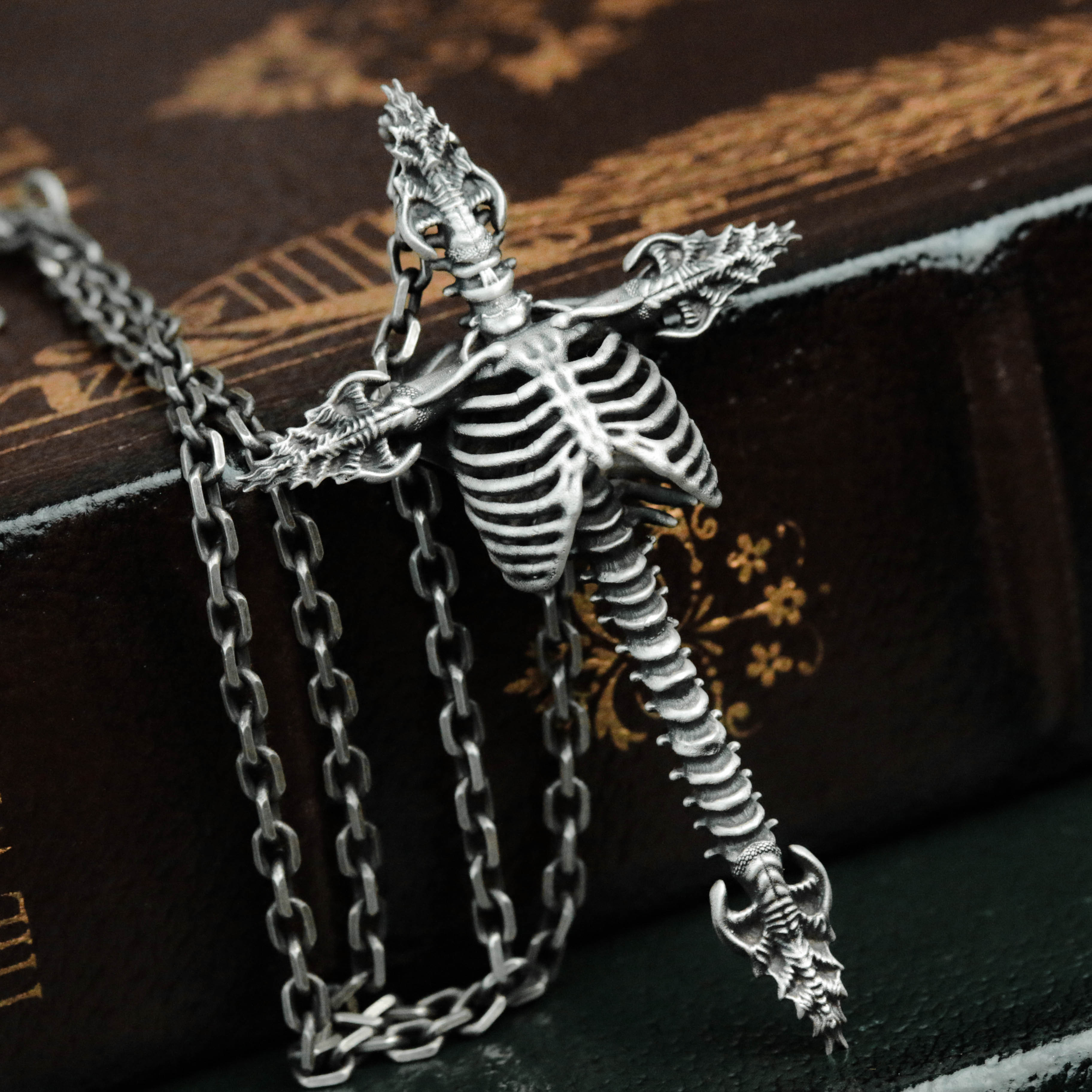 スカルクロスネックレス シルバー925 イエスデザイン 個性派ギフト