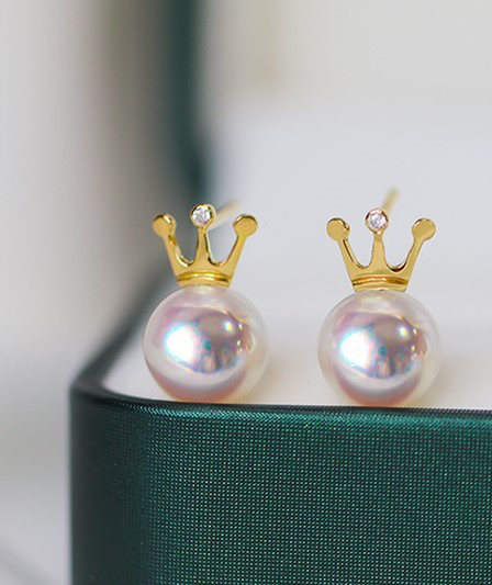 【La Corser】日本製天然海水7.5-8.5mmアコヤ真珠ラウンドパールピアス レディース 18Kゴールド 強い光 気質