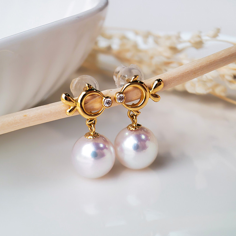 【La Corser】極上セレブスタイル 日本製天然海水7-9.5mm アコヤ 18金 耳かけピアス イヤリング