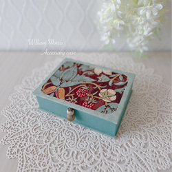 カルトナージュ／アクセサリー収納ボックス／ウィリアムモリス.いちご