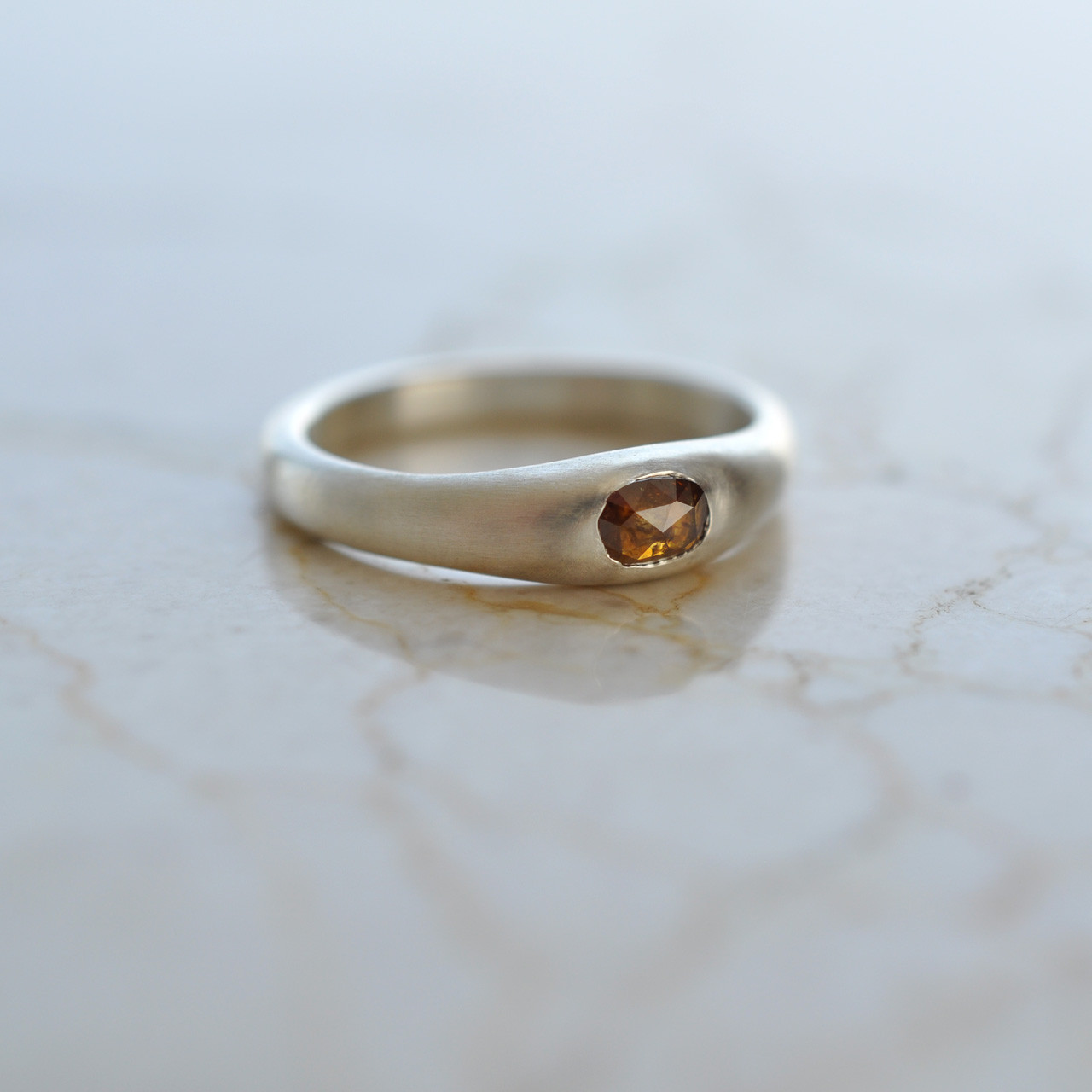 Silent Charm / Natural Diamond Ring　ナチュラルダイヤモンド スキニー リング