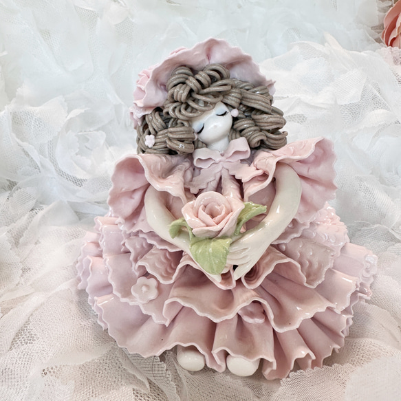 フリルドレスのお人形(オーダー作品) 3枚目の画像