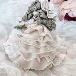 フリルドレスのお人形(オーダー作品) 6枚目の画像