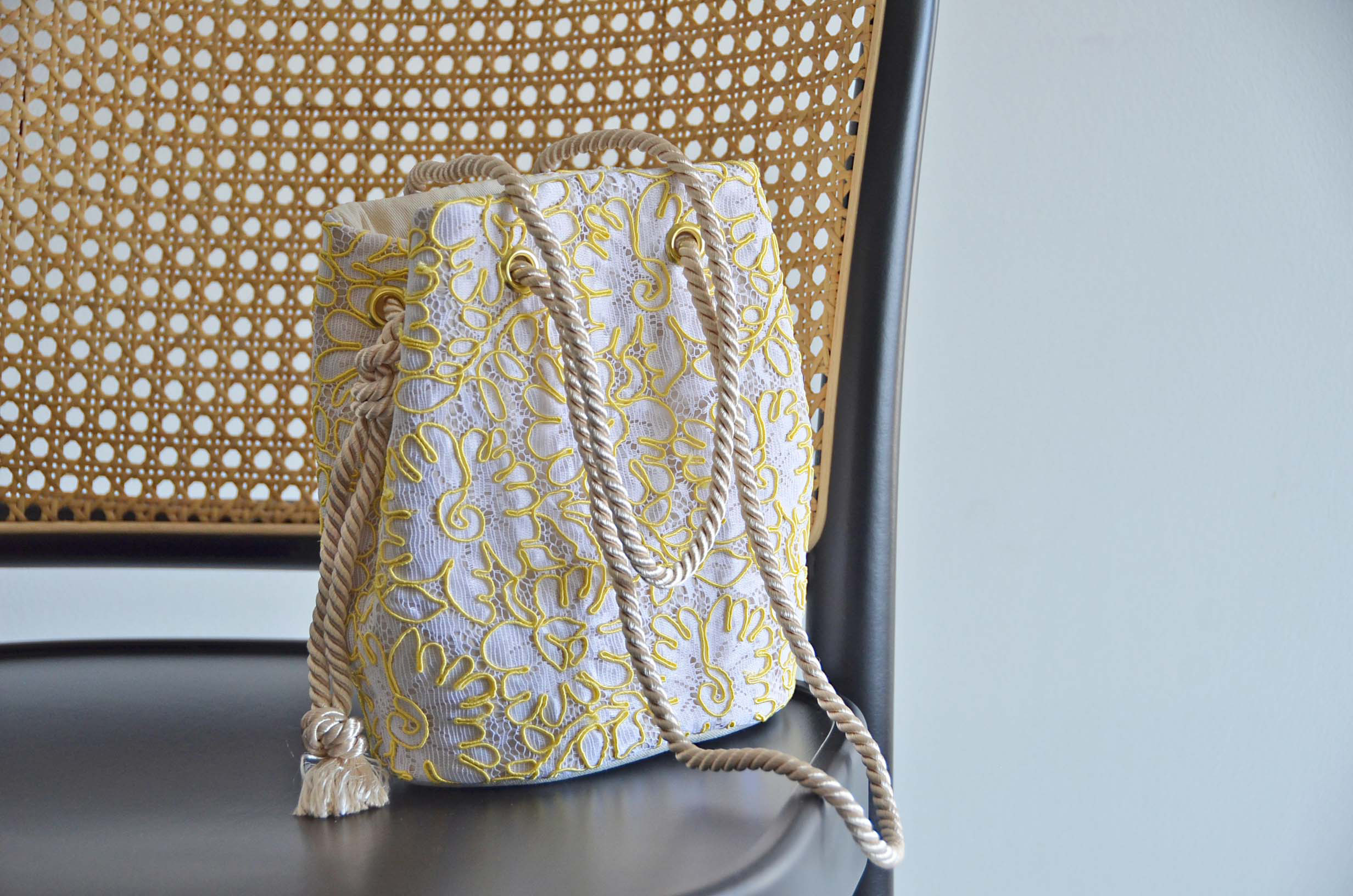 数量限定!   サマーガーデン　コードレース2way ポシェットマリンバッグ　レモン　ミニショルダー