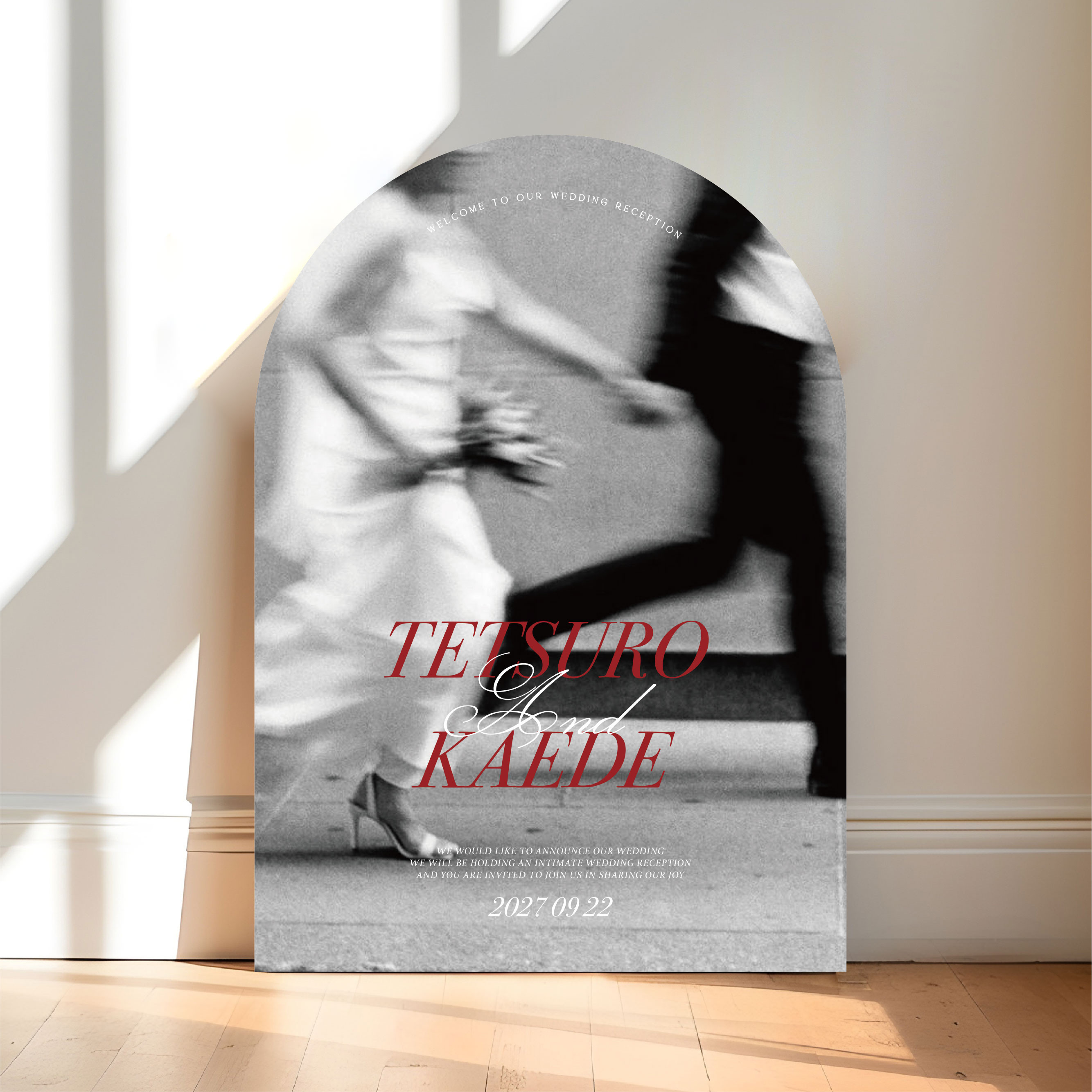 お二人の写真で作るシンプルな海外風デザインのウェルカムボード｜アーチ・ウェーブ｜名入れ・日付｜結婚式　ウェルカムスペース