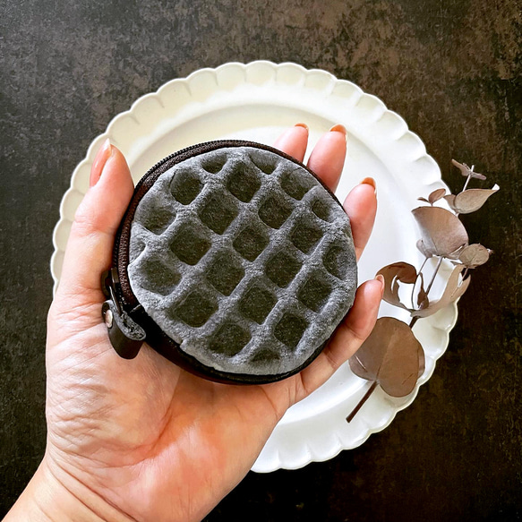 特別版：革のワッフル コインケース（セサミ） 2枚目の画像