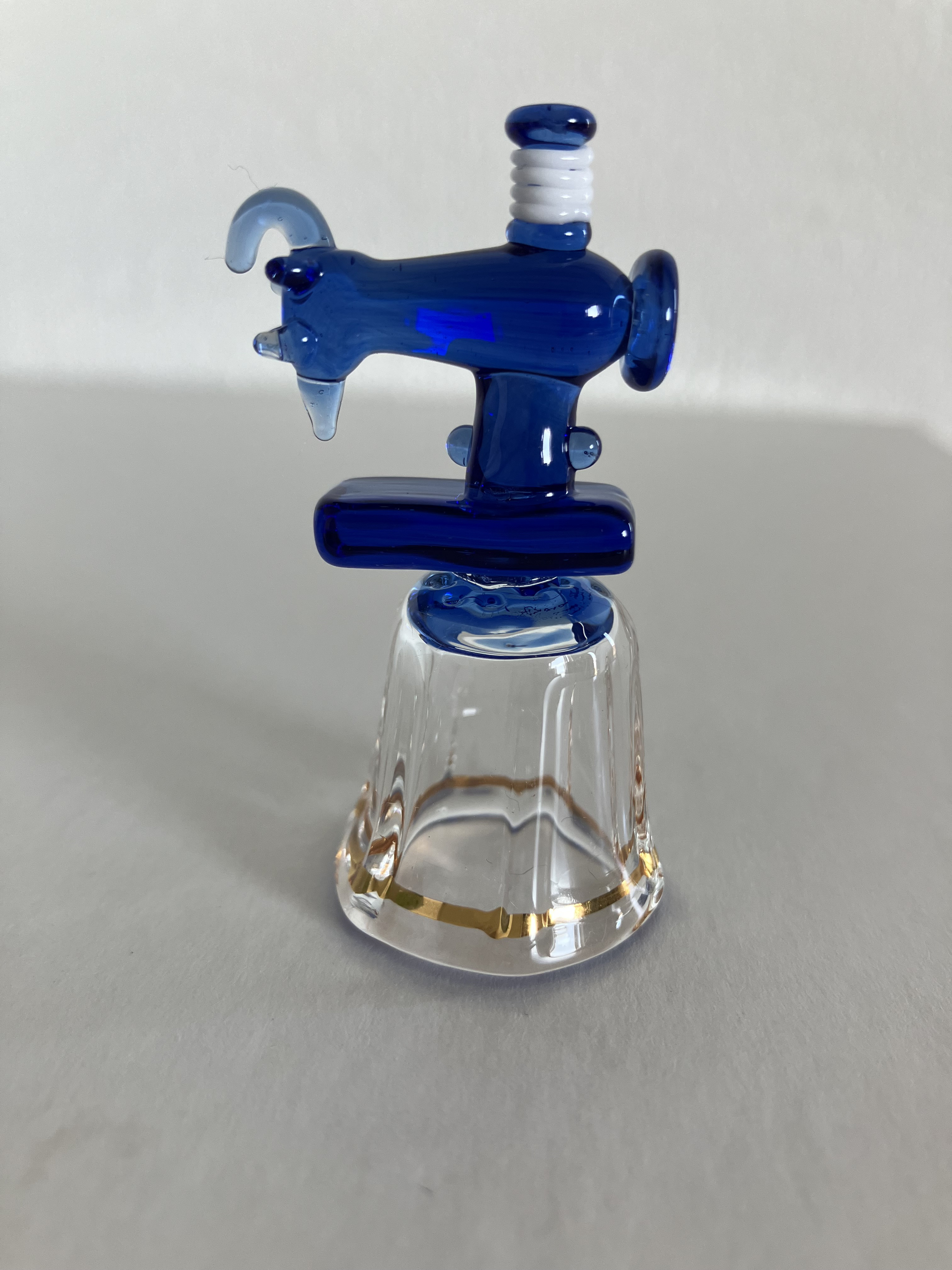 立体シンブル　　ミシン　ブルー