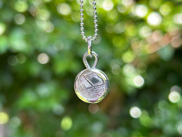 ムオニオナルスタ隕石（メテオライト）シルバーペンダント◇Silver Pendant with chain 3枚目の画像