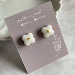 美濃焼✳︎【ネイビーブルー】フラワーピアス／イヤリング ピアス