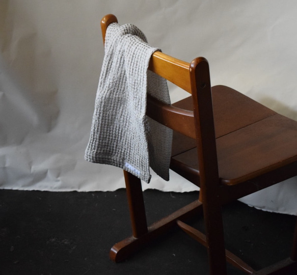遠州織物 リネンワッフルタオル　フェイスサイズ〈約75cm×36cm〉リネン100% キナリ 5枚目の画像