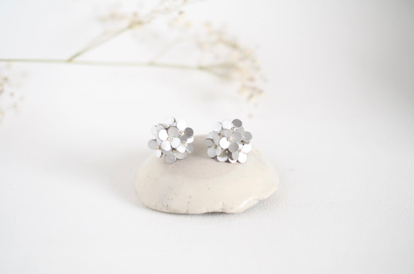 革花　Letherbouquetピアス/イヤリング 5枚目の画像