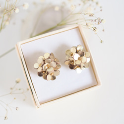 革花　Letherbouquetピアス/イヤリング 3枚目の画像
