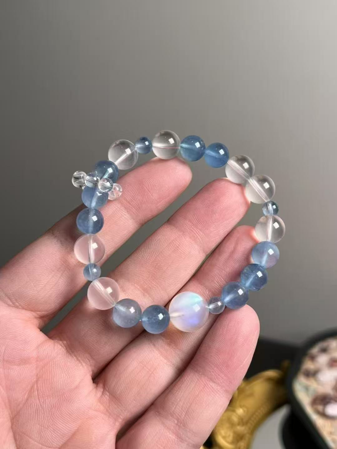 「自然の力」 天然ブレスレット