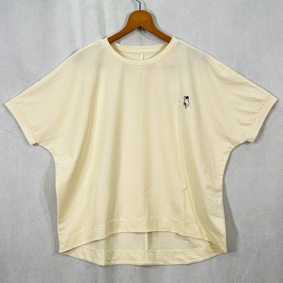 【觸感涼爽】【五色可選】印花貓咪刺繡大號套頭短袖T卹/上衣 第11張的照片