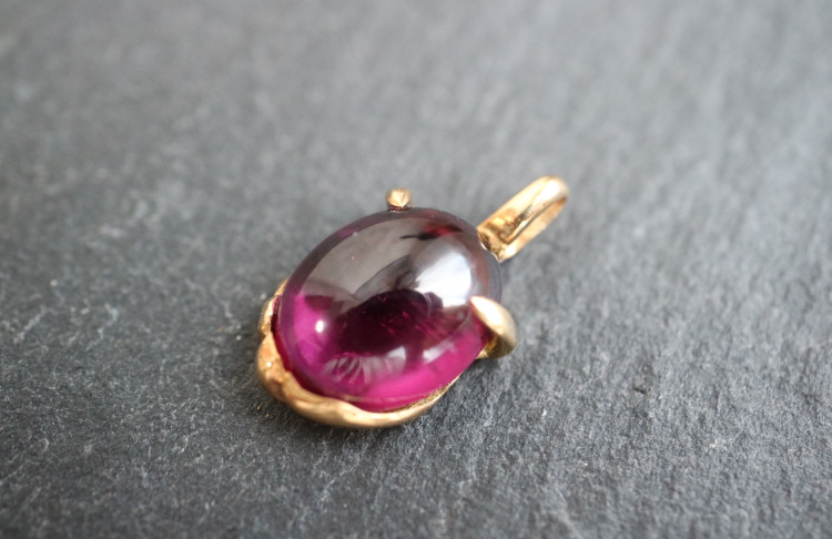 Burgundy Tourmaline K18ペンダントトップ　（23PT-12)