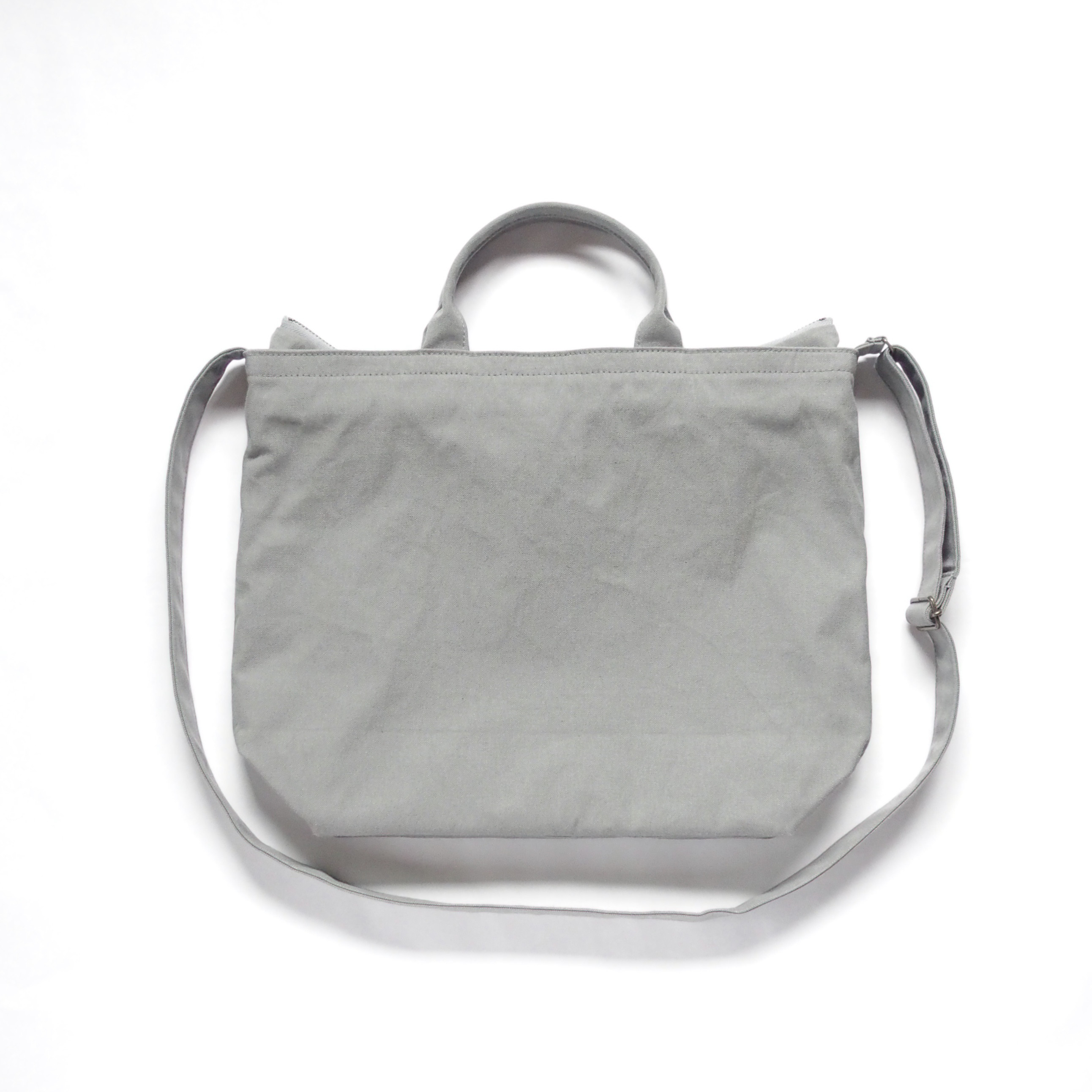 ファスナー付きトートバッグ