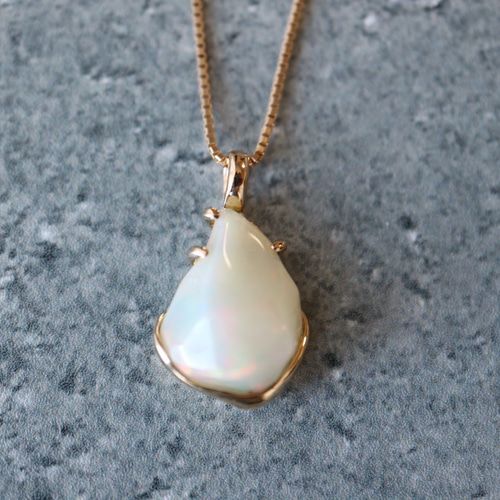 Opal K18ペンダントトップ （24PT-03) ペンダントトップ BORON 通販