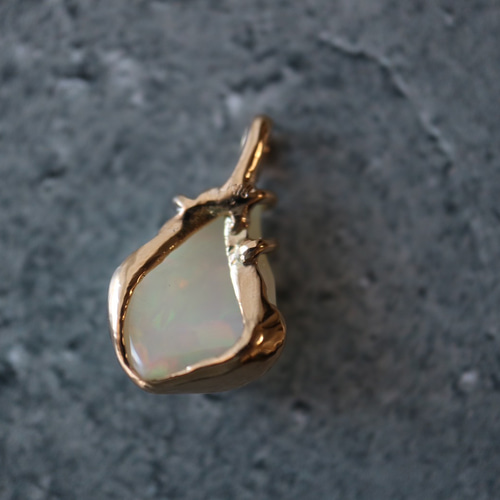 Opal K18ペンダントトップ （24PT-03) ペンダントトップ BORON 通販 