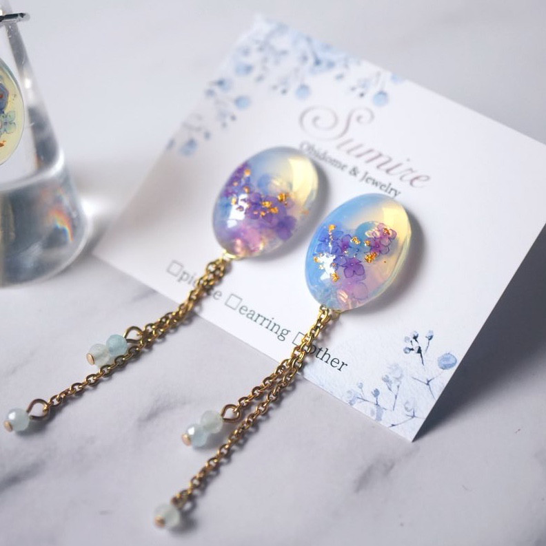 オパールとアクアマリン、紫陽花のピアス（イヤリング変更可）金箔（24k）使用