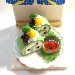 ☆夏和菓子　抹茶ロールケーキと金魚ゼリー　樹脂粘土　 3枚目の画像
