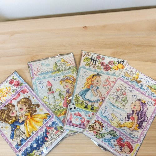 クロスステッチ完成品美女と野獣(即日発送) その他置物 糸猫工房