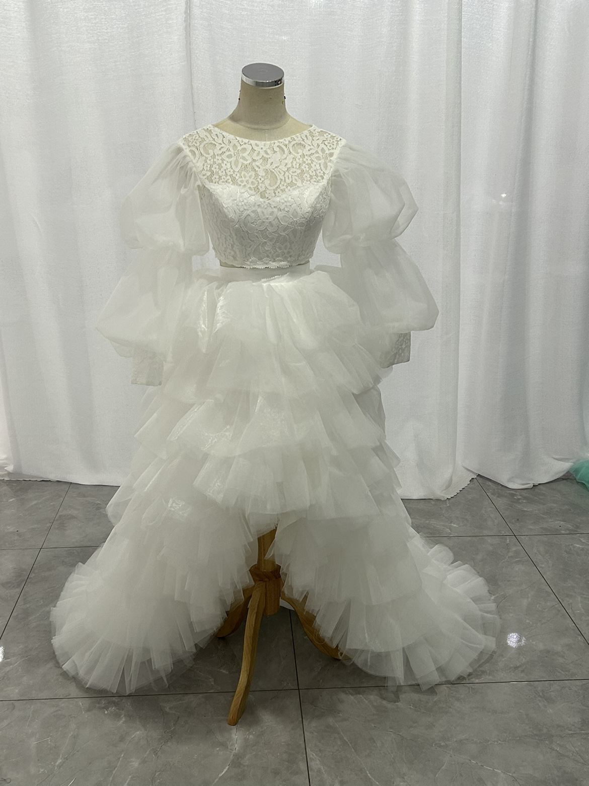 ウエディングドレス セパレート トップス+スカート フレア袖 繊細レース フィッシュテール 前撮り