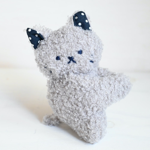 作家様作品 グレーの猫のぬいぐるみ ひざねこ ぬいぐるみ (M) GY グレー ねこ ネコのぬいぐるみ