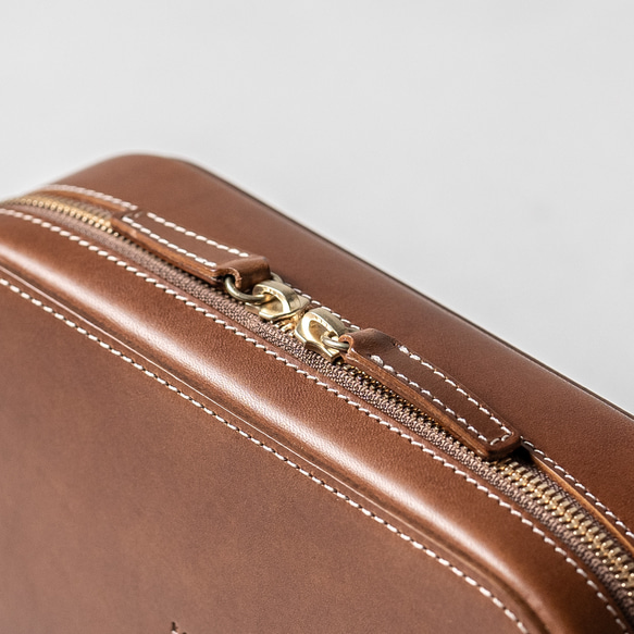 木模製作的皮革小包 [棕色] 第5張的照片