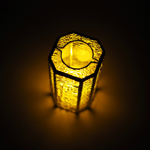 【中古美品】THE DAY ステンドグラス製ランタンシェード 中古美品】THE DAY ステンドグラス製ランタンシェード
