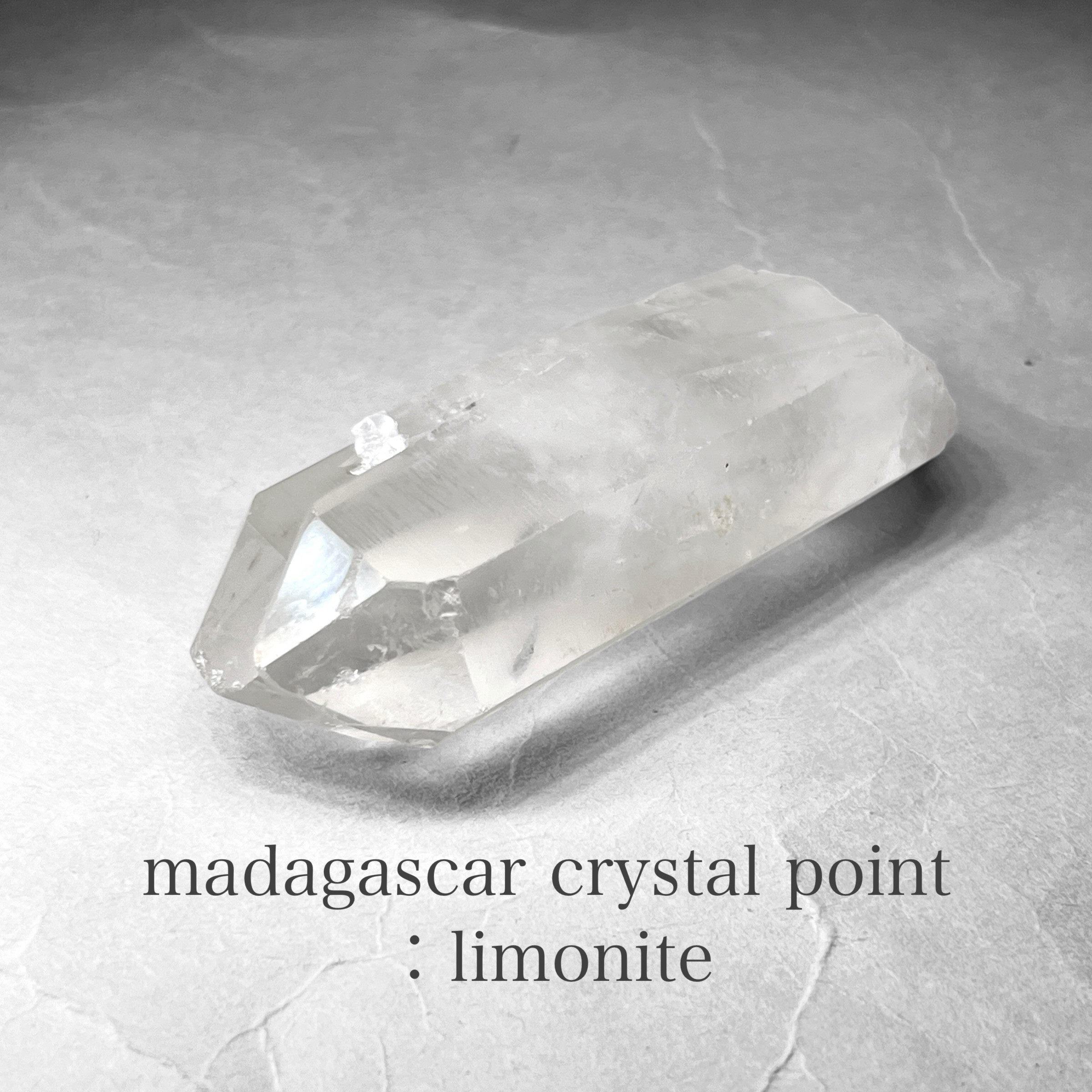 madagascar crystal rough point /マダガスカル産水晶ラフポイントJ：ツイン・ライトニング他