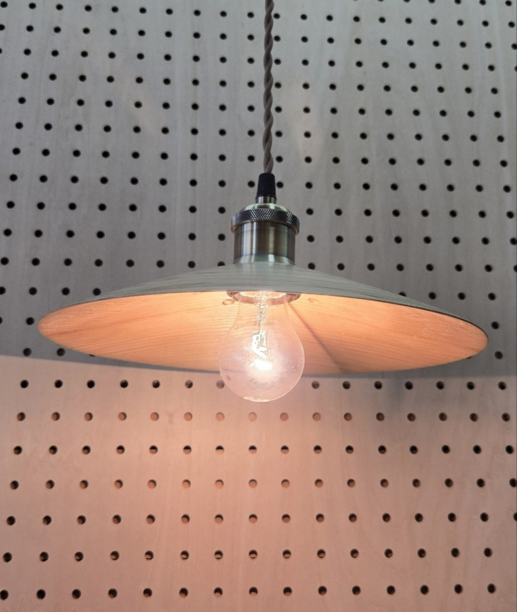 ランプシェード　栗の木