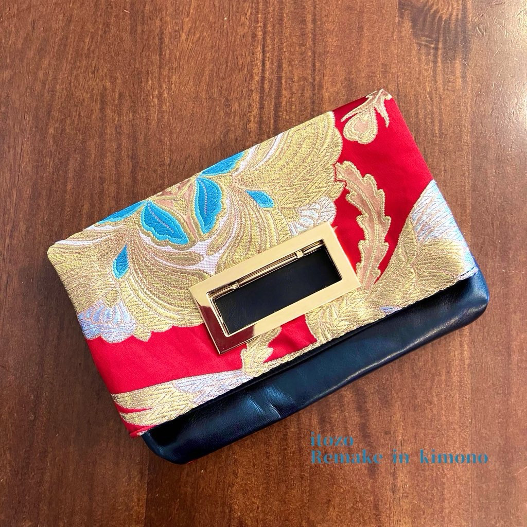 着物 帯クラッチバッグ　二つ折り（赤、金銀、ブルー　鳳凰）×本革