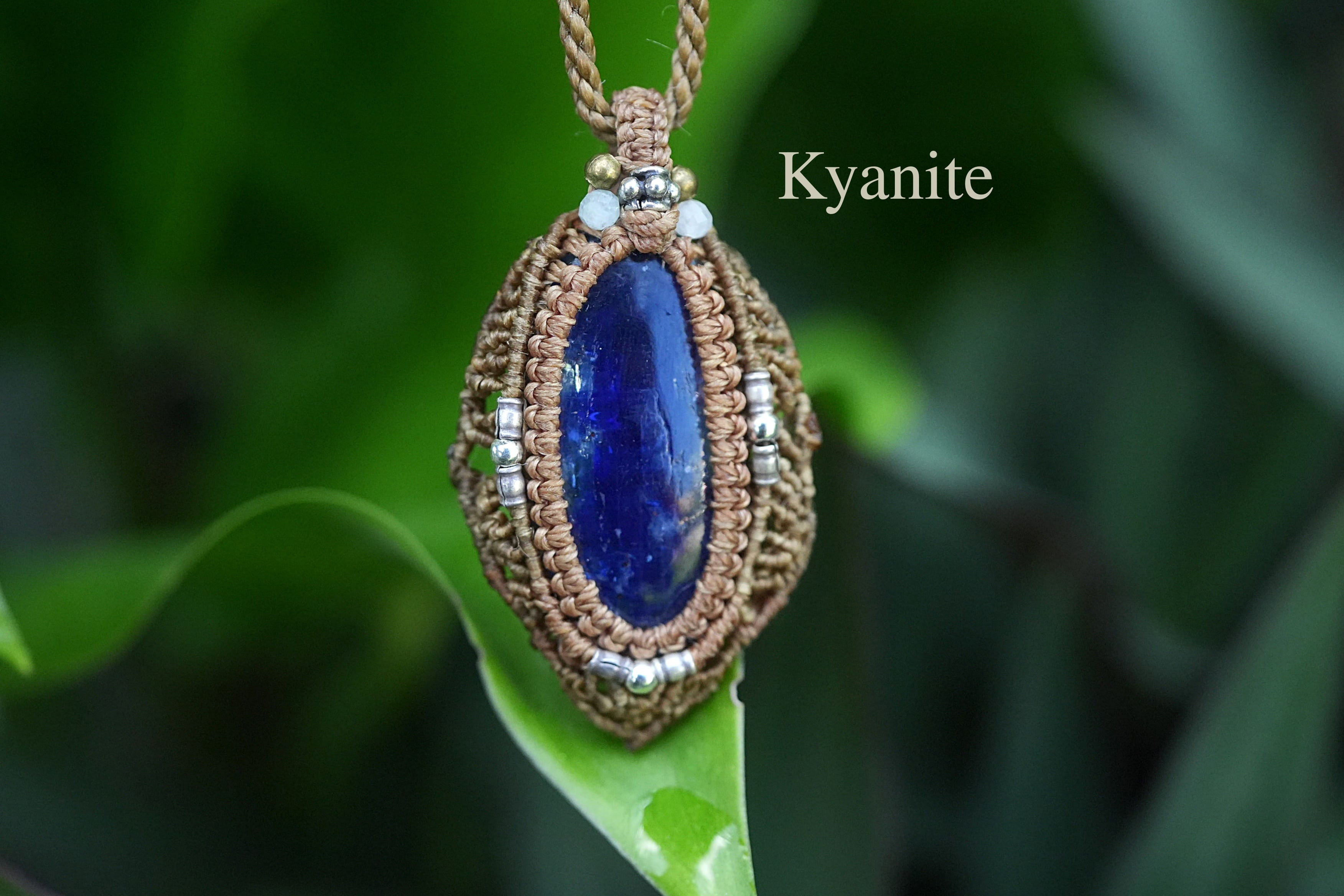 高品質 ★kyanite マクラメネックレス 2020