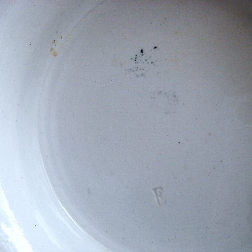 サンタマン コンポティエ MUGUET 鈴蘭 フランス アンティーク ケーキ