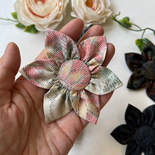 大島紬 花型 ブローチ 5個 土産屋さん コサージュ シルク素材 着物