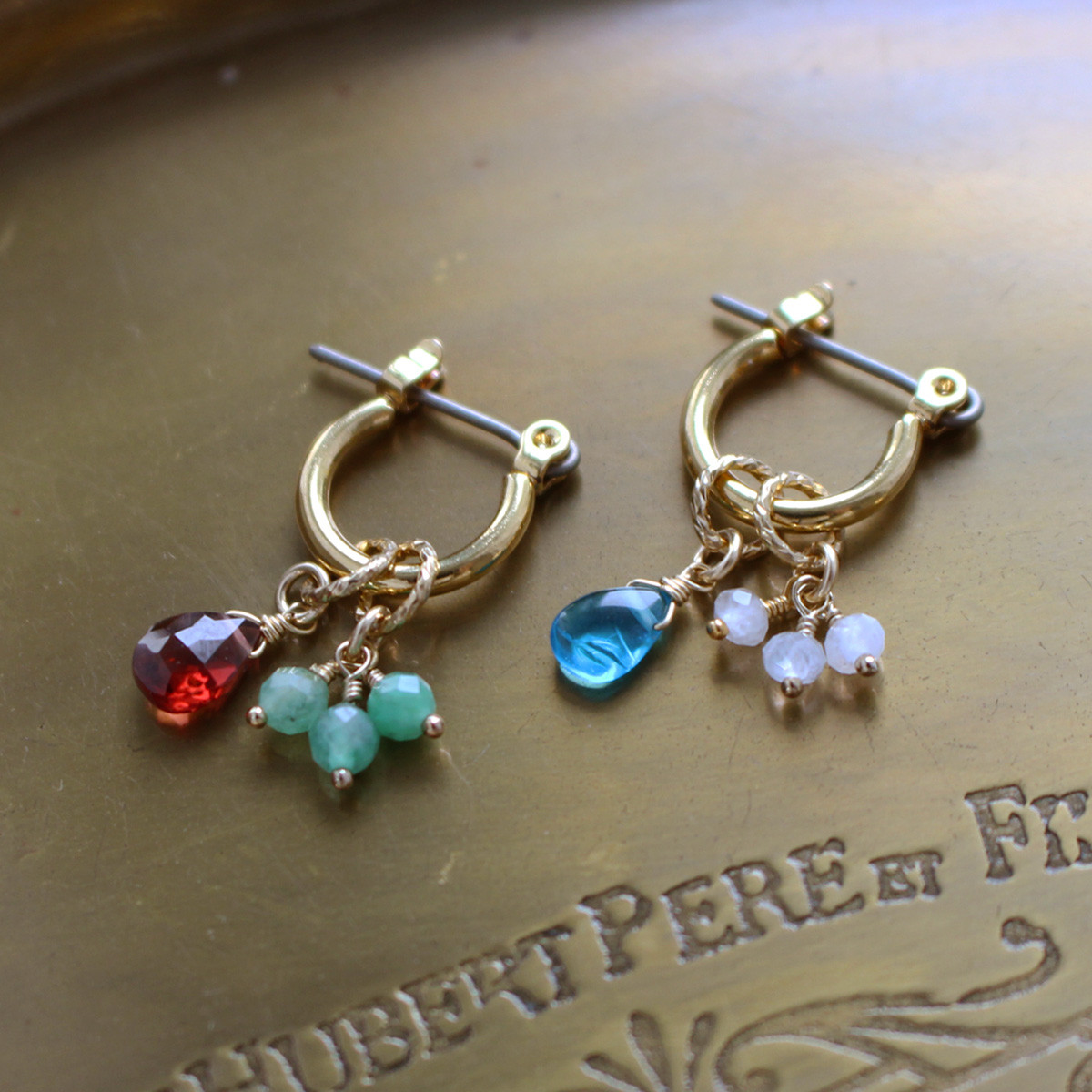 32種類の天然石から4つのチャームが選べる✨フープピアス（イヤリング）＆チャームセットCreema限定新春福袋〈梅〉