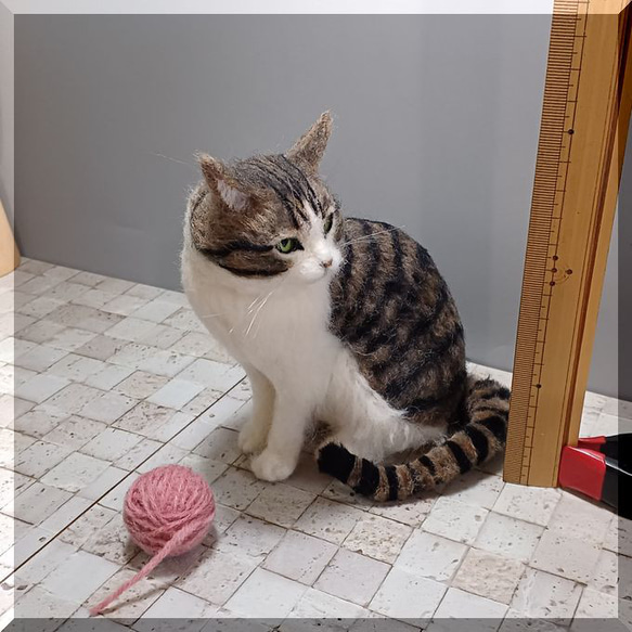 羊毛フェルト 猫 キジシロ猫さん ねこ ネコ 猫フィギュア 羊毛