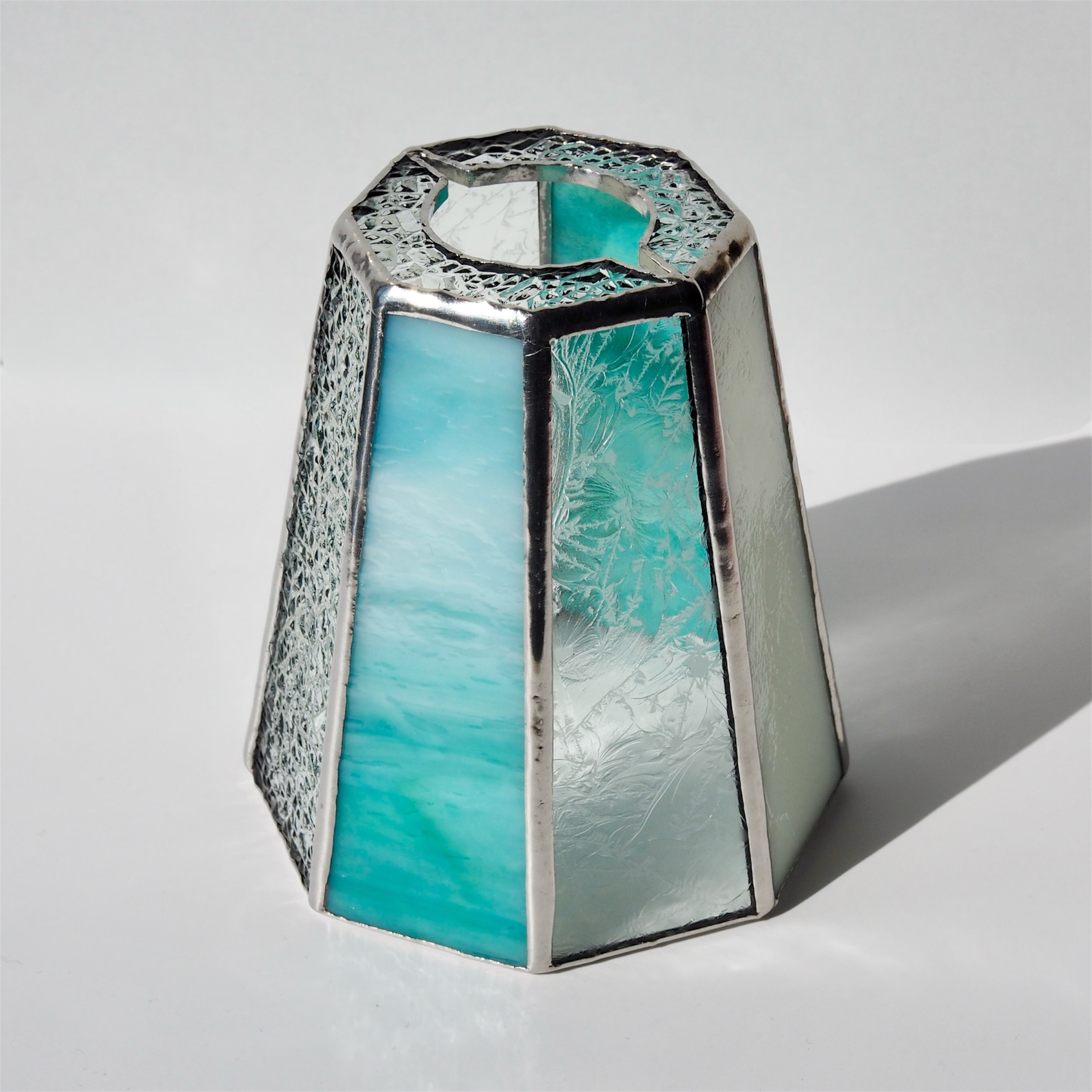 RetroShade ステンドグラスのランタンシェード｜ゴールゼロ対応・キャンプ