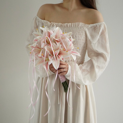 バレエコア ⌇﻿ ピンク ユリ リリー アーティフィシャルフラワーブーケ