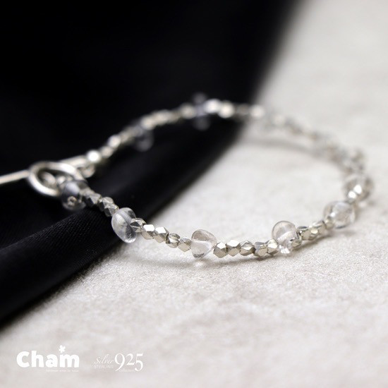 カレンシルバーキューブカット　ブレスレット　2mm  クリスタル